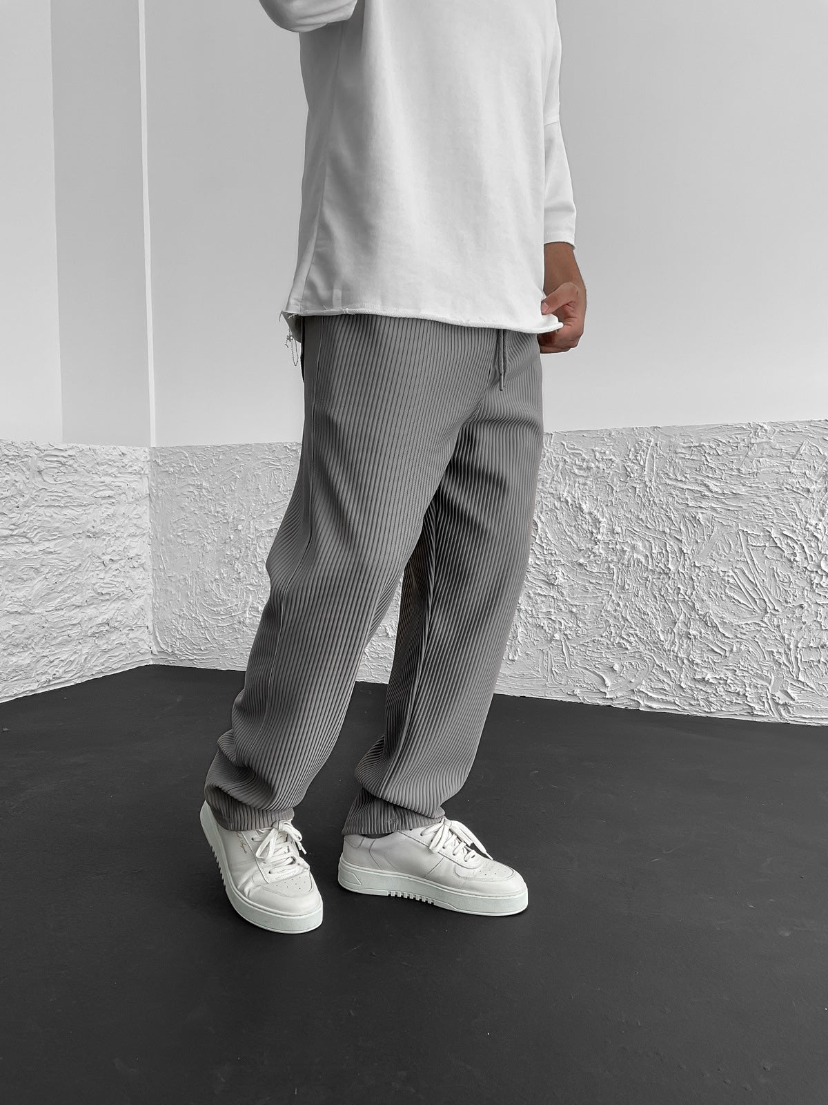 Men's Relaxed Fit Straight Leg Trousers - Ribbed Texture
