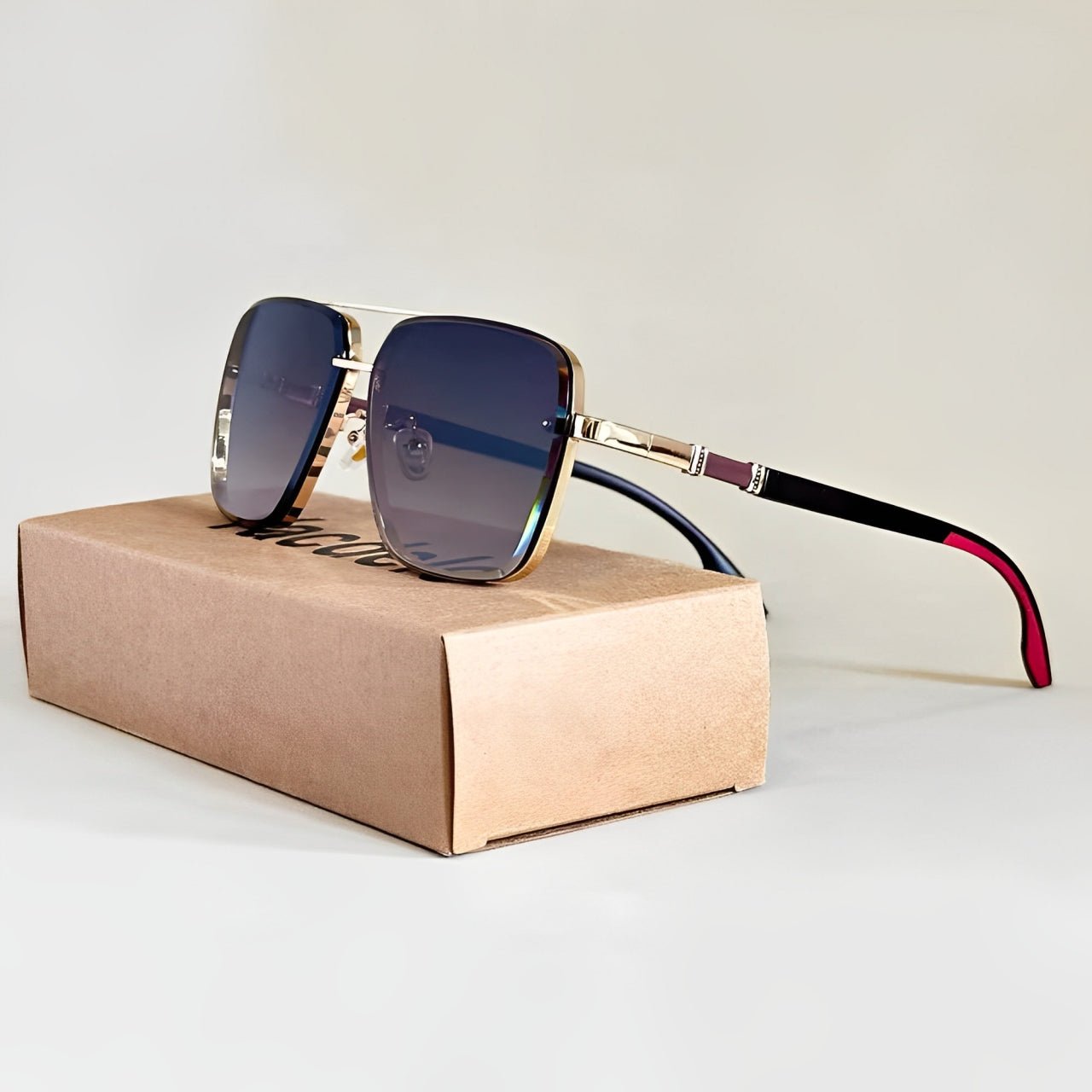 Men's Square Sunglasses - Double Bridge Design and Gradient Tint Lenses